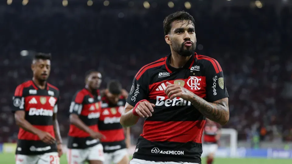 Flamengo pega o Vitória no Maracanã para quebrar jejum e encostar no Palmeiras