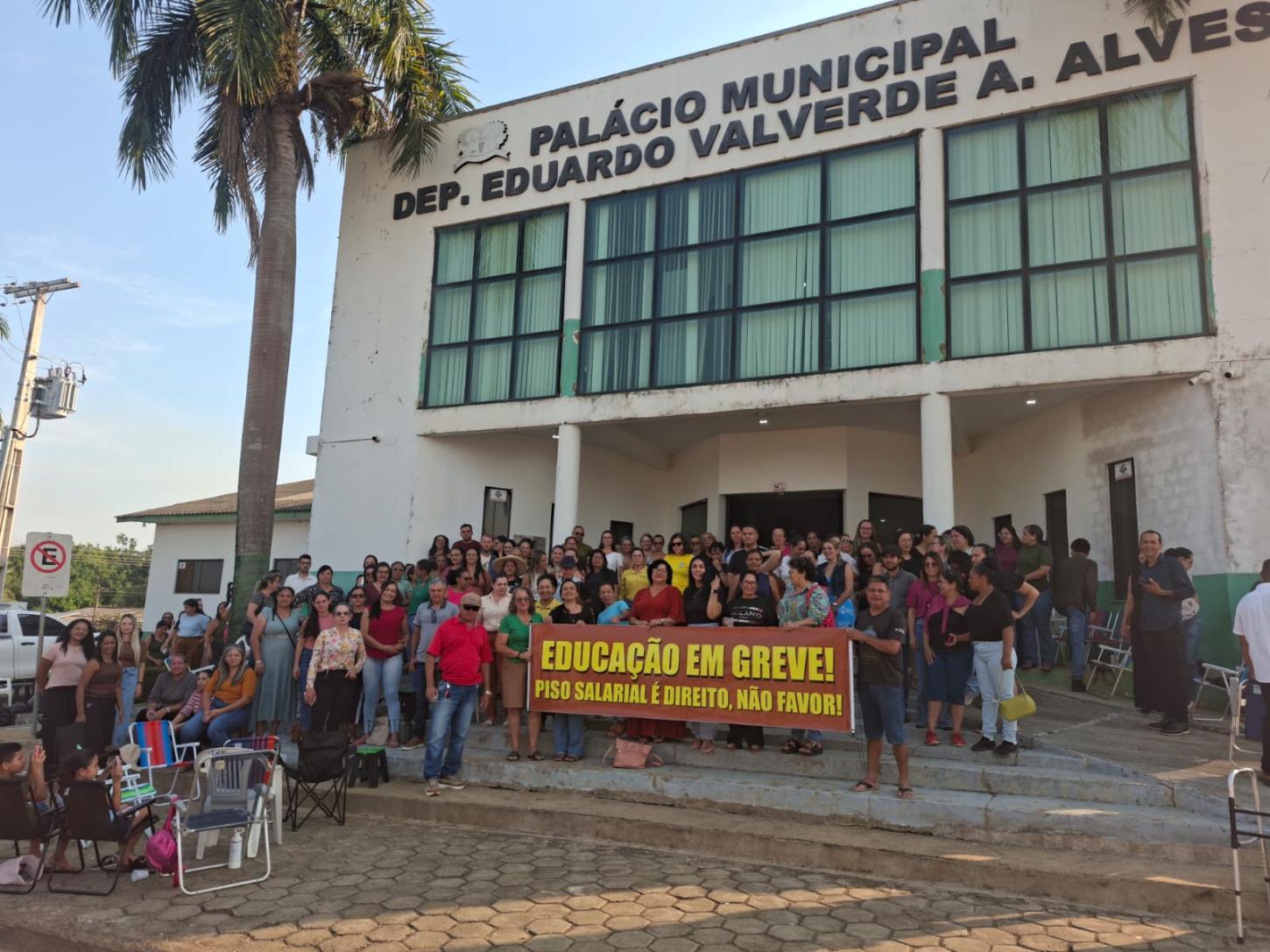 SINDSEMB – SINDICATO DOS SERVIDORES PÚBLICOS MUNICIPAIS DE BURITIS