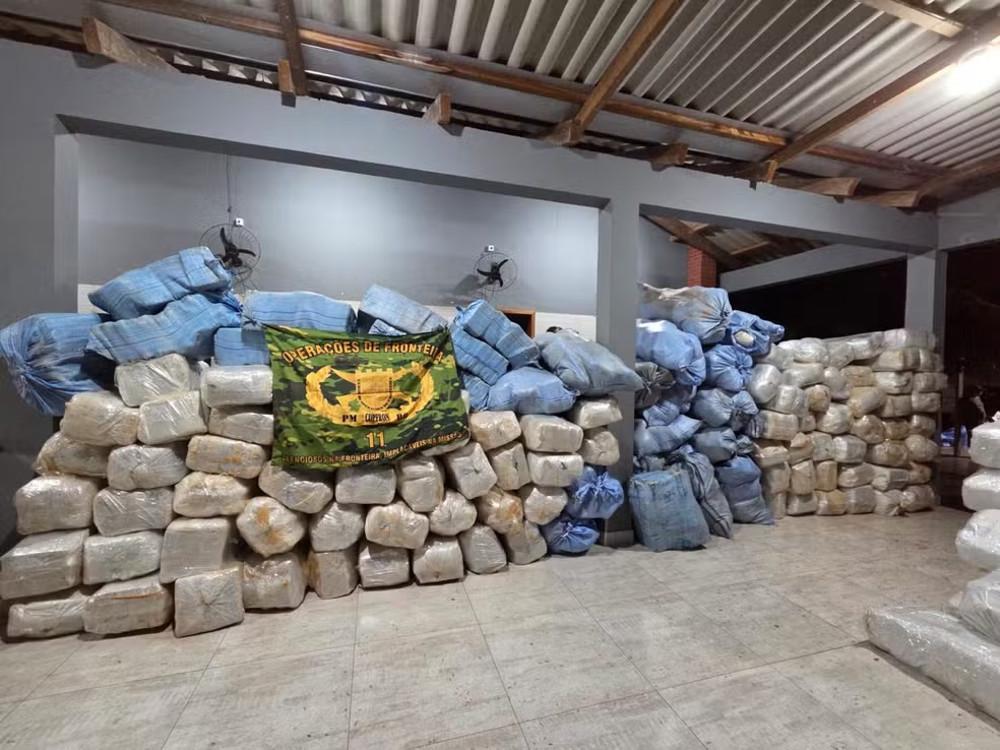Carga de drogas avaliada em mais de R$ 60 milhões é apreendida em Monte Negro